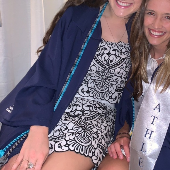 Black and white eyelet dress - Chelsea and violet - size medium - Picture 4 of 4